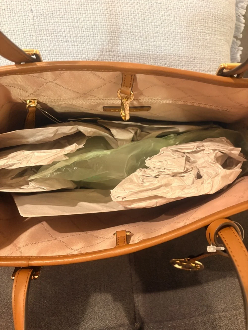 Michael Kors Jet Set Medium Carryall Tote Brown/Luggage NWT MSRP $298